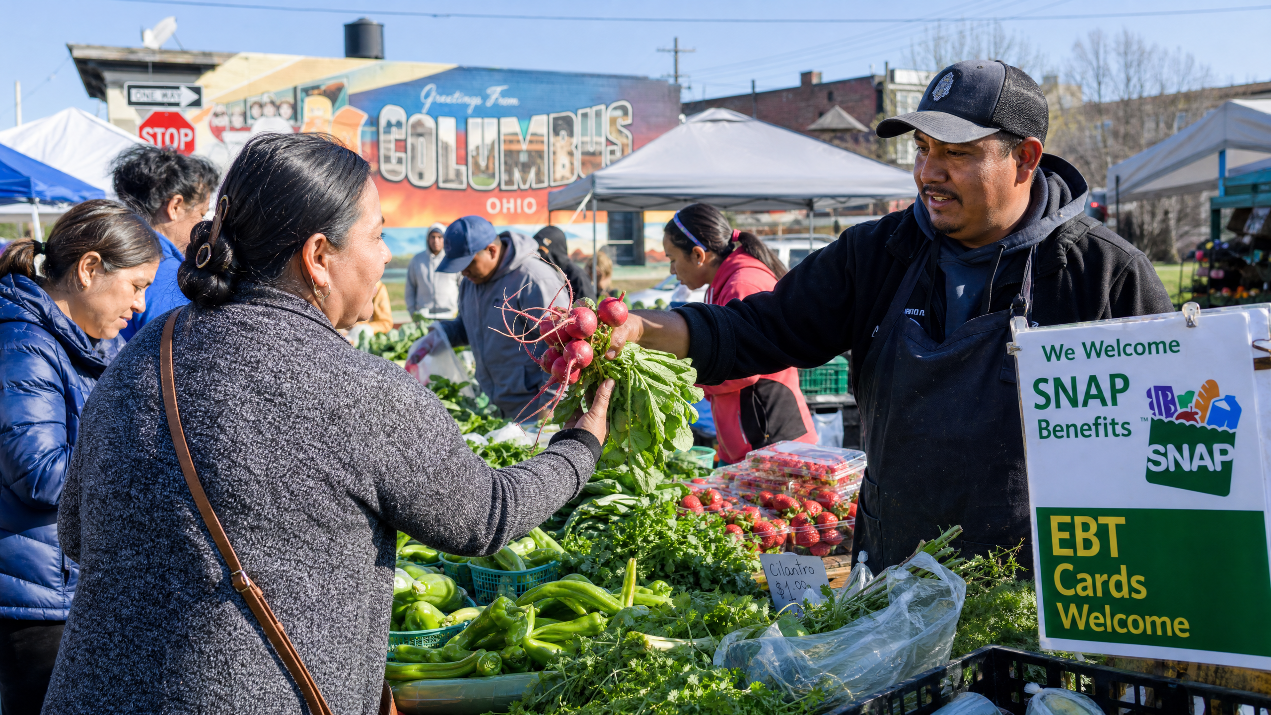 Los mercados directo desde las granjas ya abrieron en Columbus