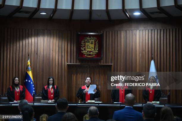 Un fundador del chavismo pide someter los acuerdos a referéndum